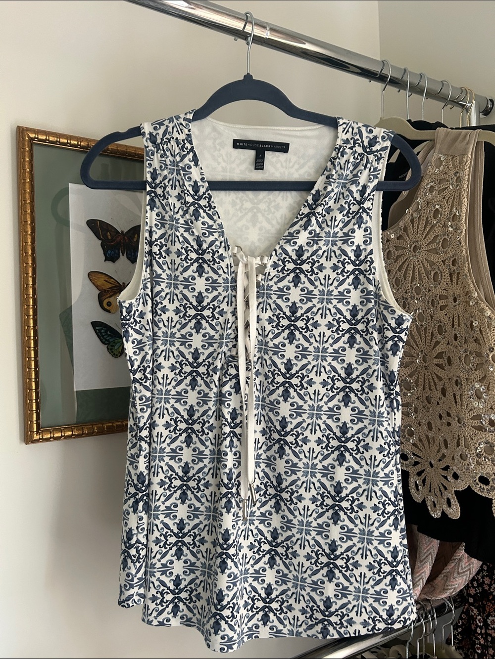 White House Black market  White & Navy Lace-Up Tile Print Sleeveless Top